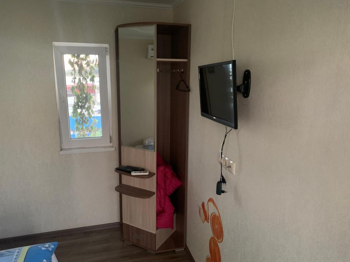 Guest House Dacha Nova Dofinivka Εξωτερικό φωτογραφία
